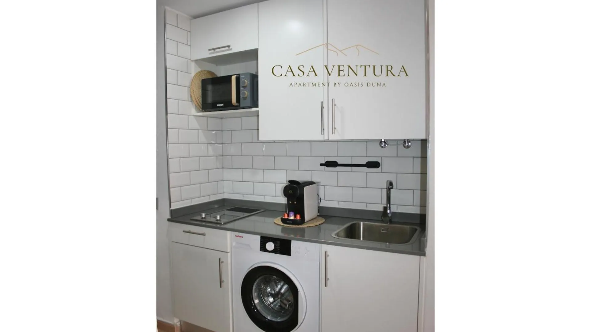 アパート B-Rent Suite Casa Ventura コラレホ